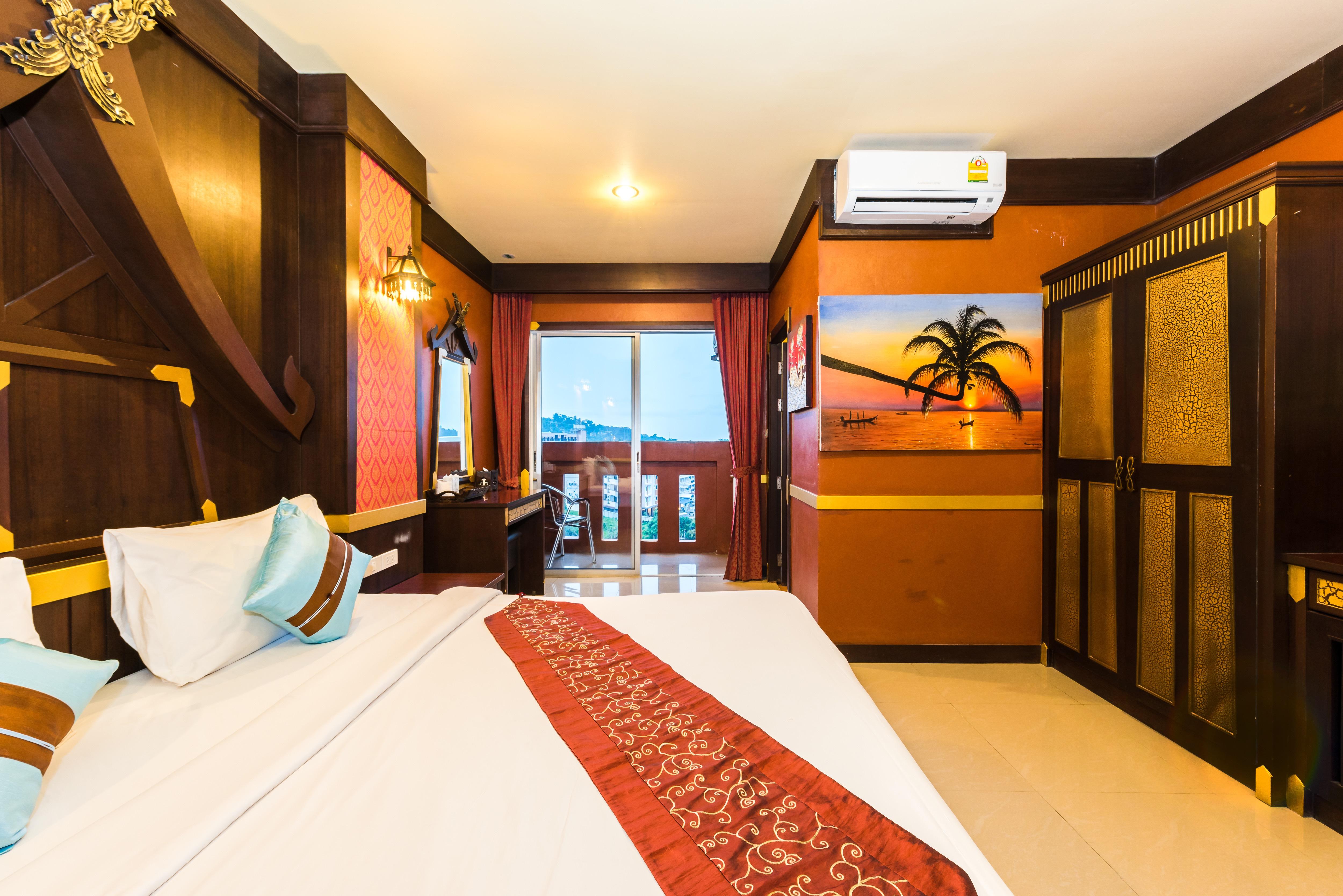 99 Residence Patong Eksteriør billede