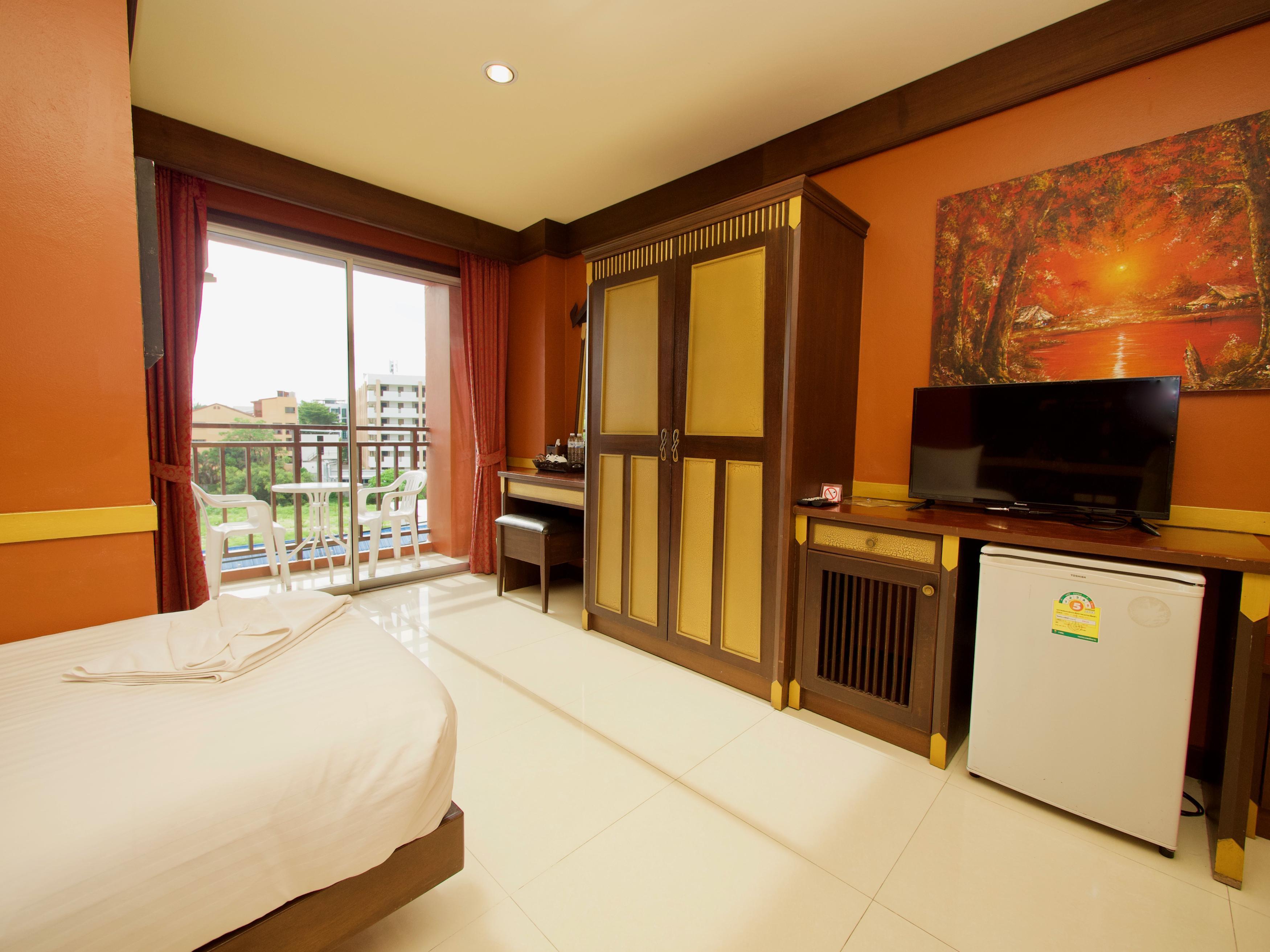 99 Residence Patong Eksteriør billede