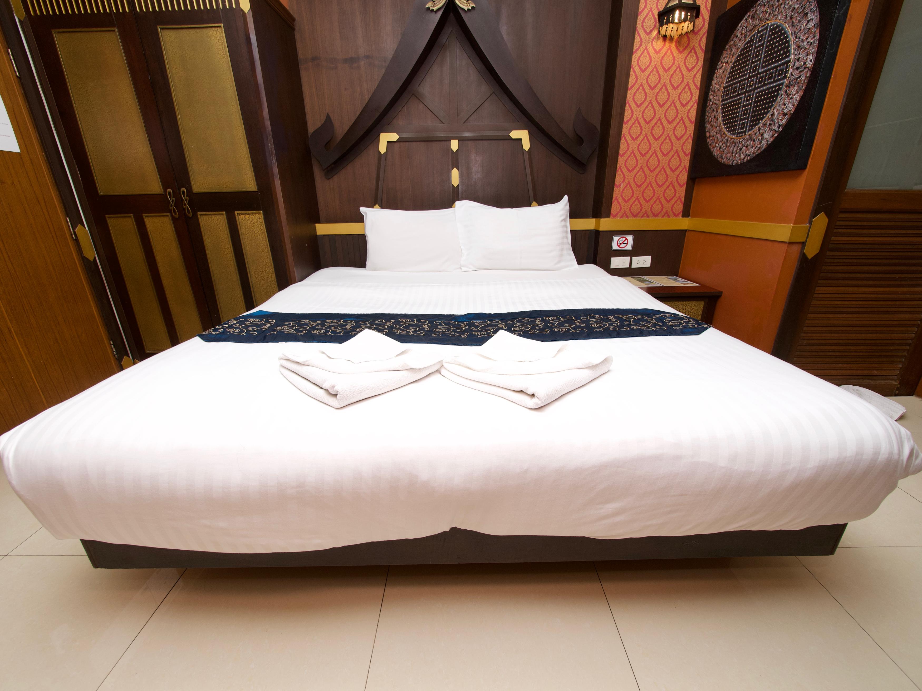 99 Residence Patong Eksteriør billede